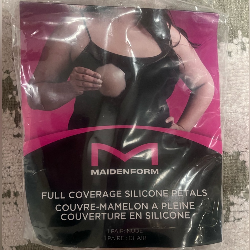 Maidenform Silicone Petals in Nude